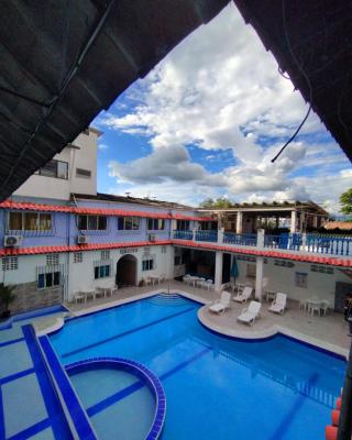 Hotel Piscina Melgar