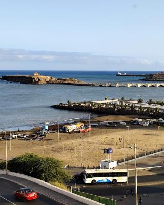 Mendes Guesthouse - Former B&B In the heart of Praia