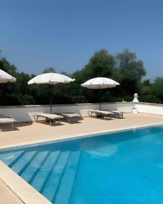 Malvischi Guesthouse - Garden & Pool
