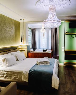 NS Luxury Suites