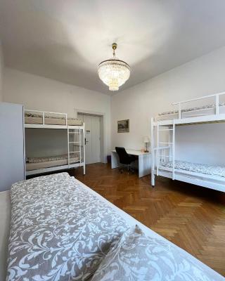 Rooms Miklošičeva