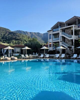 Korina Hotel