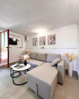 Petra Oliva Apartment