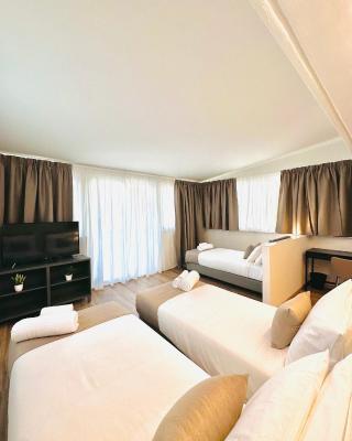 Hotel Paradise Rooms