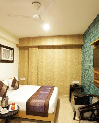 Hotel Mistvale Wood At Airport
