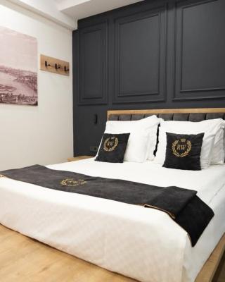 Grand Belwood Hotel Near Delhi Airport