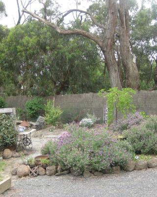 Honeyeater Cottage