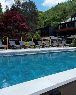 Hostellerie La Claire Fontaine, Logis hôtels & Spa