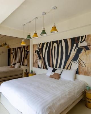 Hi Zebra Travel B&B