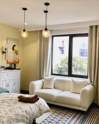 Luxe Hotel Truong Chinh Ha Noi