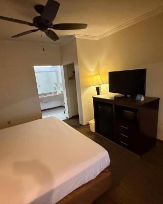 Days Inn by Wyndham Navasota