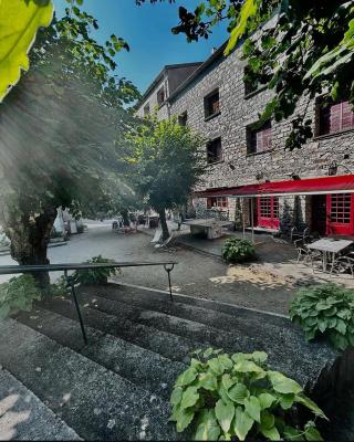 Hôtel - Pub Le Petit Bosquet