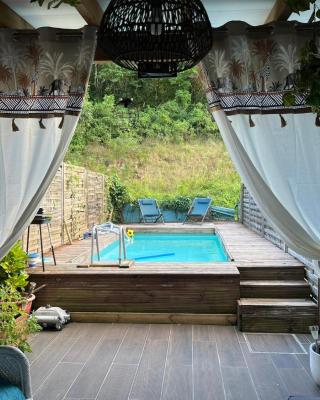 Villa cosy, piscine et plage.