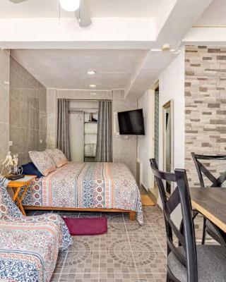 Caribbean apartment in private area