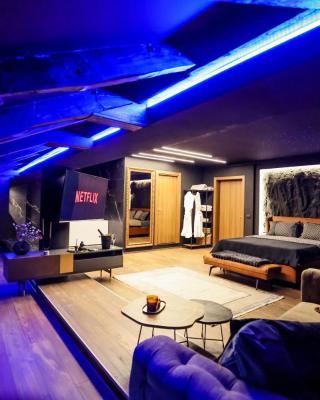 Unique Luxury Suite