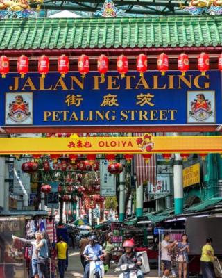 Swing & Pillows - Chinatown Kuala Lumpur