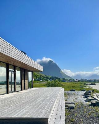 Exclusive Beach House Ramberg - Your Private Oasis