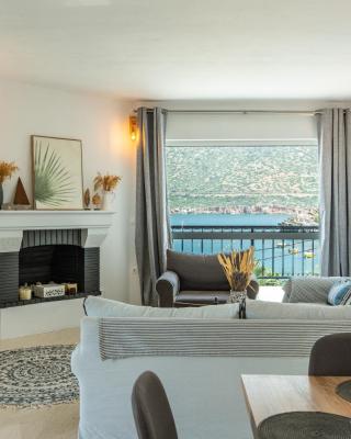 Sea-esta Beach House, By ThinkVilla
