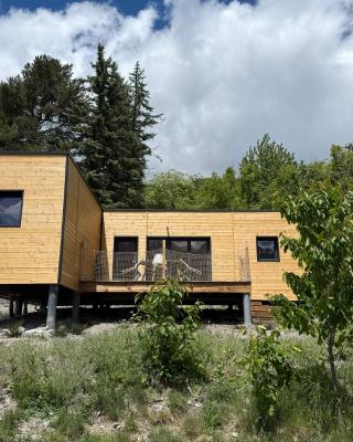 Petit Chalet neuf avec jardin - La montagne Sud