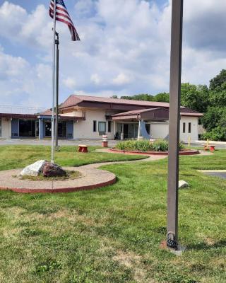 Americas Best Value Inn Moline