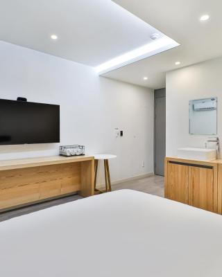 Sloth Hotel Busan Seomyeon