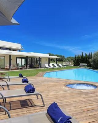 Binife - Villa rodeada de naturaleza y con piscina