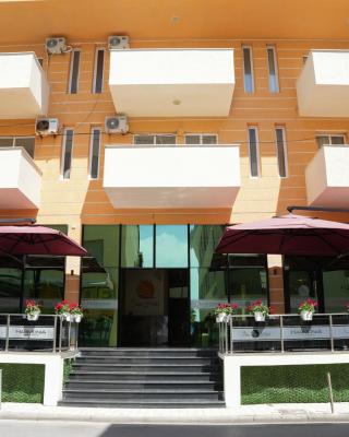 Sun Hotel