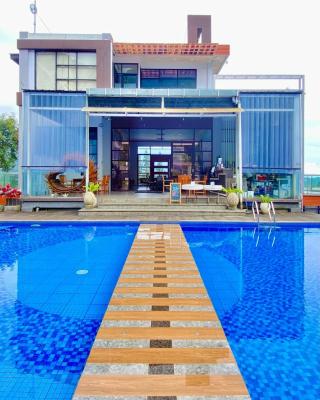De Pointé Resort & Resto