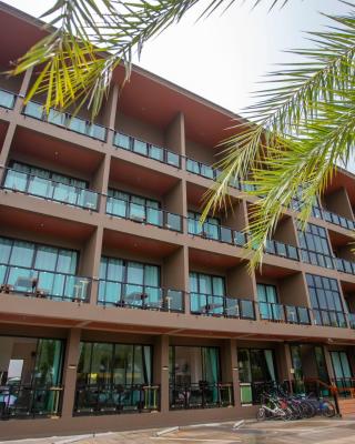 Triple O Phala Beach