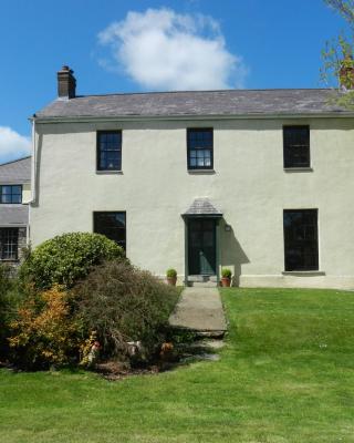 Cilwen Country House Bed and Breakfast