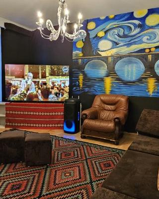 i hostel