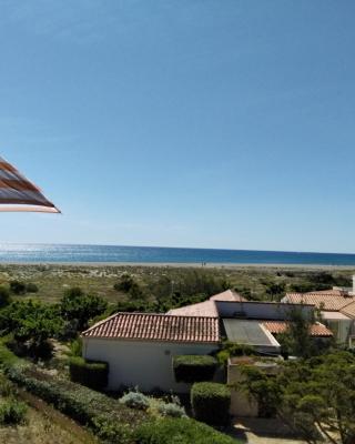Appartement CHLOE vue mer et Canigou 1ere ligne