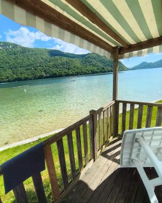 mobil home 4 personne 2 chambre vu lac a condes