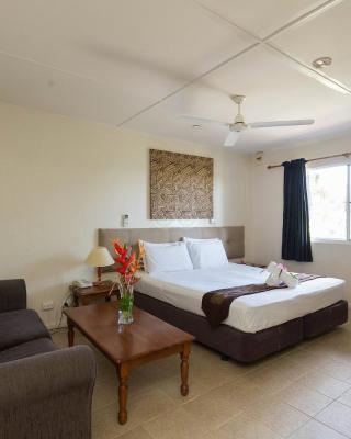 Coconut Palms Resort & Diamond Casino