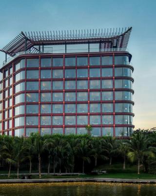 Dusit Le Palais Tu Hoa Hanoi
