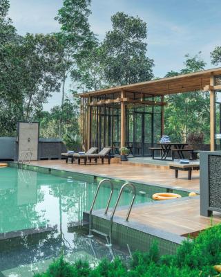 The Mountain Courtyard Thekkady
