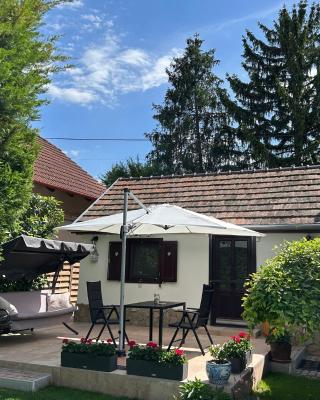 CSAOL Apartman ház