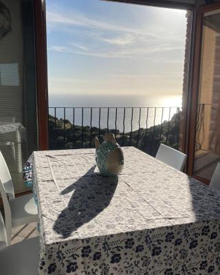 Tanca Piras - Emozioni a strapiombo sul Mare!!!
