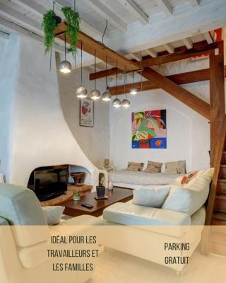 Charme authentique à Corbas - Authentic Charm in Corbas - 120m2 of Comfort-6 personnes