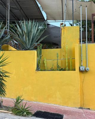 La Embajada Hostel Bacalar
