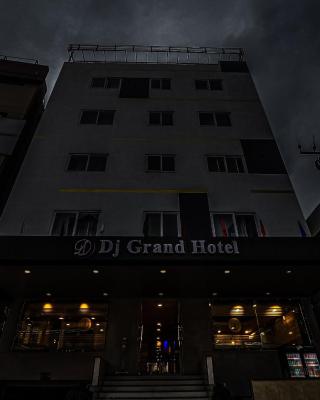OYO 84342 Hotel DJ Grand