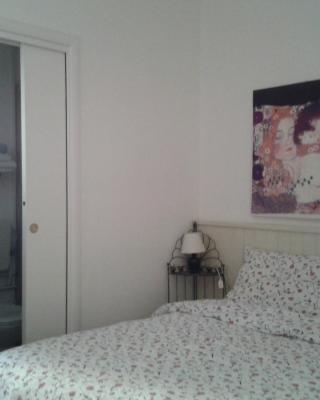 B&B Bondi