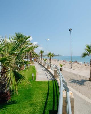 Alannia Costa Dorada