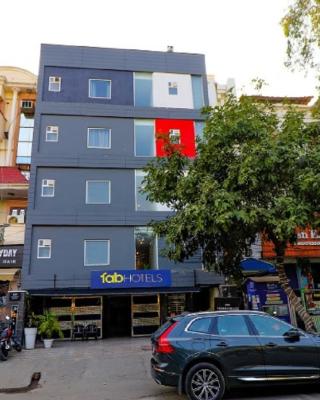 FabHotel Hargobind Enclave