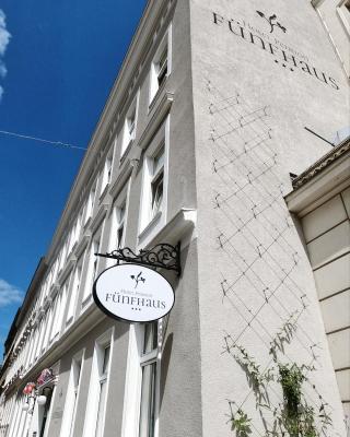 Hotel-Pension Fünfhaus