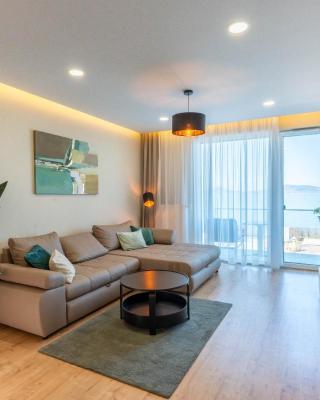 Lakeside Panorama Apartment 115
