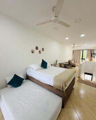 Alojamiento en Doradal - Apartaestudio central