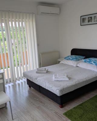 Moderný Apartmán v Podhájskej