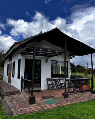 Zingara de la Montaña: Hermosa Casa en Zipaquira