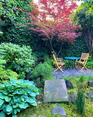 The Zodiac Garden Hotel